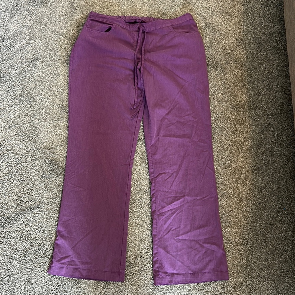 Scrub pants tall